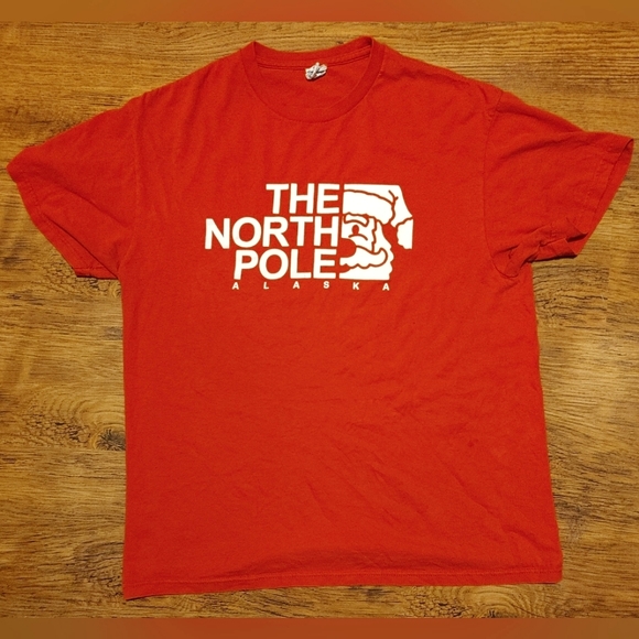 The North Pole Alaska Santa Christmas shirt The North Face vintage spoof tee 🎅❄ - Picture 1 of 6
